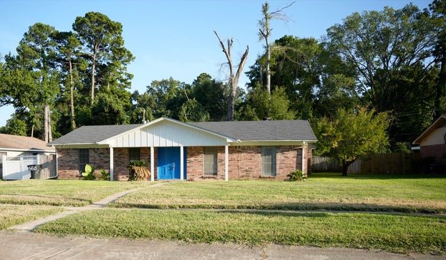 650 Hyde Park Place, Shreveport, LA 71108