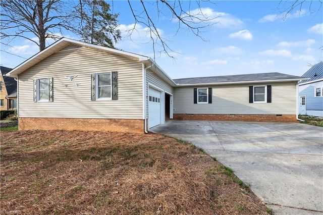 210 Parkway Avenue, High Point, NC 27262