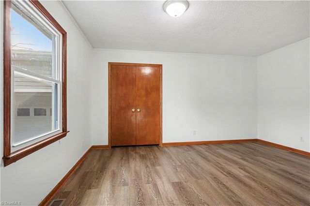 210 Parkway Avenue, High Point, NC 27262