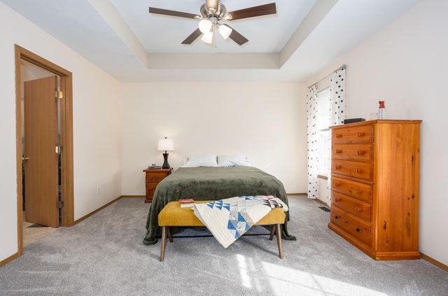 4482 N Toby Avenue, Springfield, MO 65803