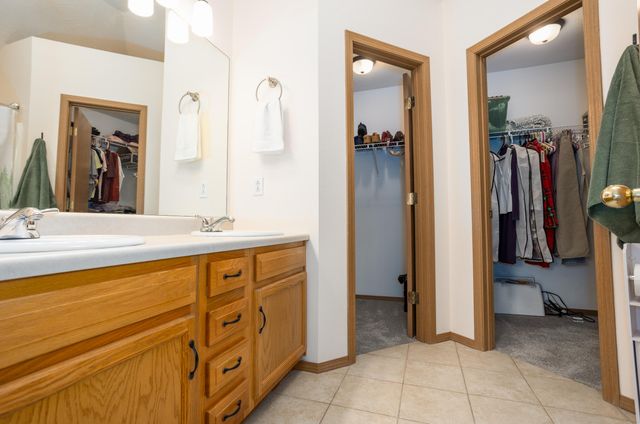 4482 N Toby Avenue, Springfield, MO 65803