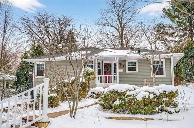 9 Frederick Circle, Madison, WI 53711
