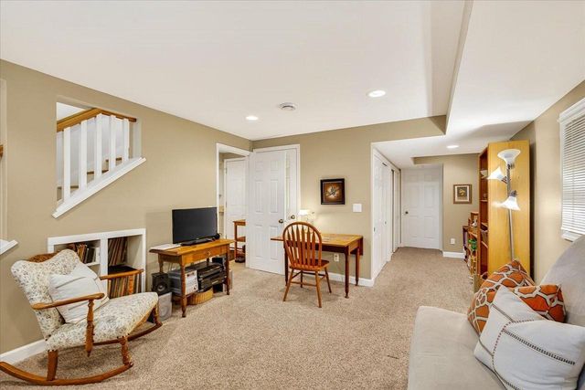 9 Frederick Circle, Madison, WI 53711
