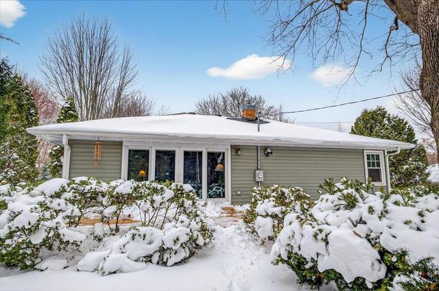 9 Frederick Circle, Madison, WI 53711