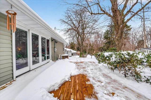 9 Frederick Circle, Madison, WI 53711