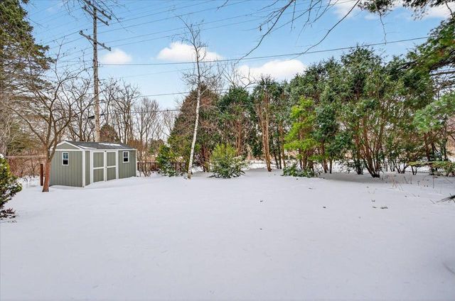 9 Frederick Circle, Madison, WI 53711