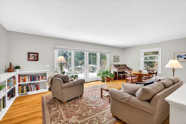 9 Frederick Circle, Madison, WI 53711