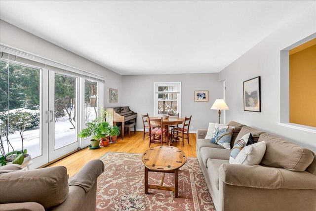 9 Frederick Circle, Madison, WI 53711