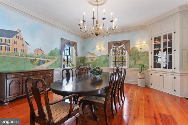 60 SOUTHSIDE DR, Newville, PA 17241