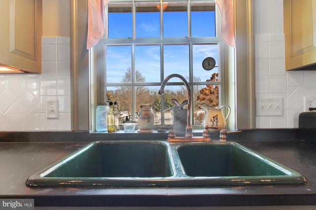 60 SOUTHSIDE DR, Newville, PA 17241