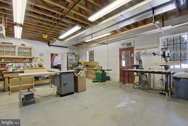 60 SOUTHSIDE DR, Newville, PA 17241