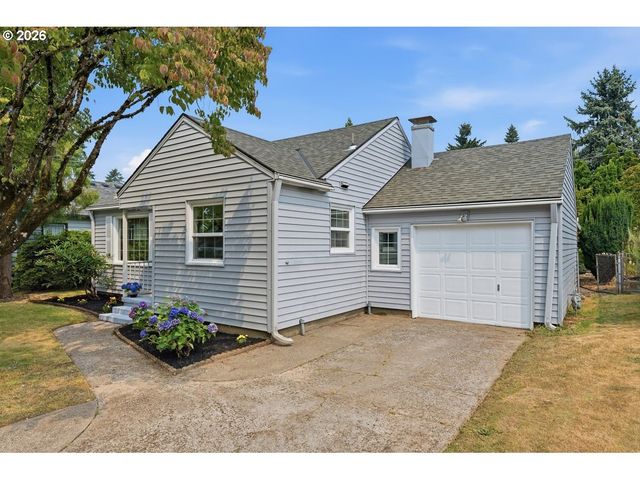 9233 Se MORRISON St, Portland, OR 97216