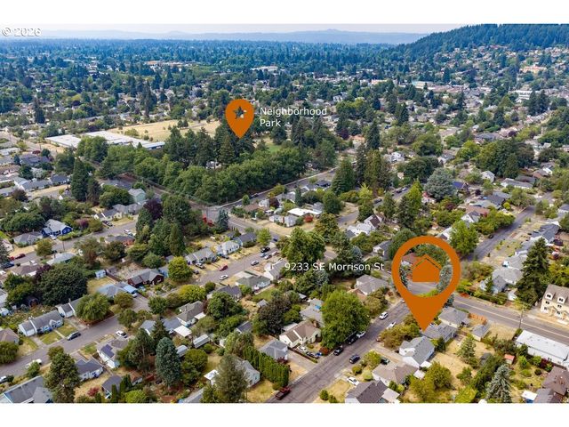 9233 Se MORRISON St, Portland, OR 97216