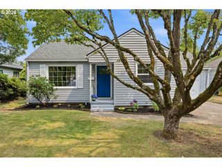 9233 Se MORRISON St, Portland, OR 97216
