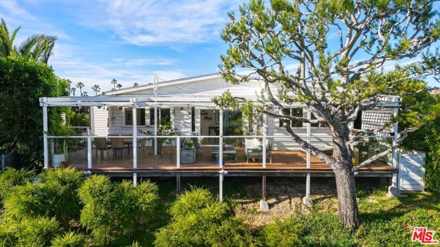 29500 Heathercliff Rd 105, Malibu, CA 90265