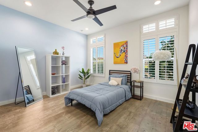 29500 Heathercliff Rd 105, Malibu, CA 90265