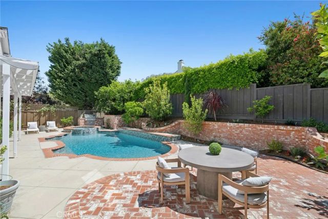 1943 Port Provence, Newport Beach, CA 92660