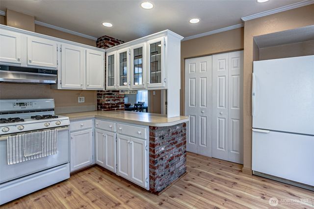 3806 S 9th Street, Tacoma, WA 98405