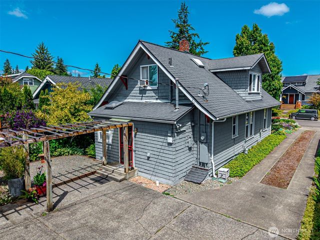 3806 S 9th Street, Tacoma, WA 98405