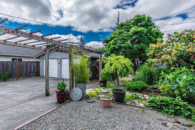 3806 S 9th Street, Tacoma, WA 98405