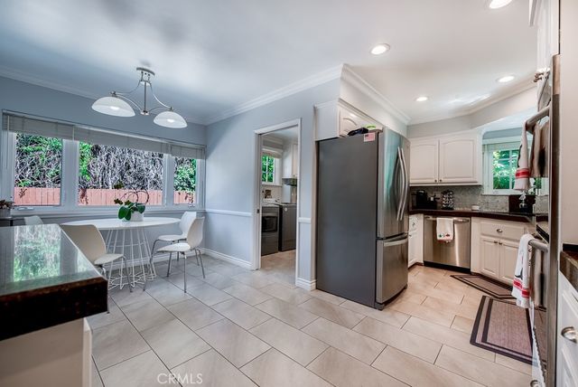 13383 Contour Drive, Sherman Oaks, CA 91423