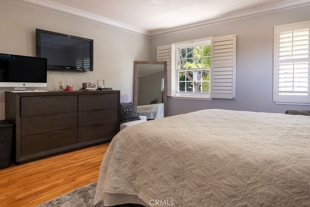 13383 Contour Drive, Sherman Oaks, CA 91423
