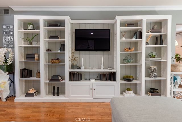 13383 Contour Drive, Sherman Oaks, CA 91423