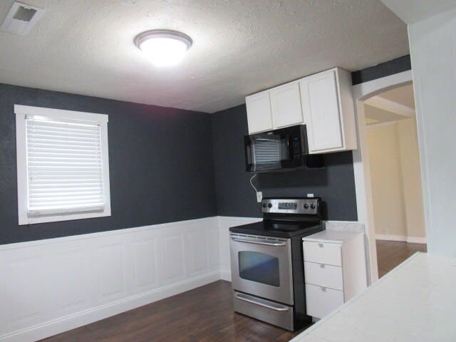 2738 W Latoka Street, Springfield, MO 65807