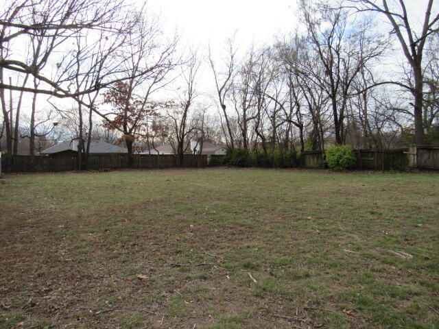 2738 W Latoka Street, Springfield, MO 65807