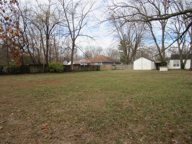 2738 W Latoka Street, Springfield, MO 65807