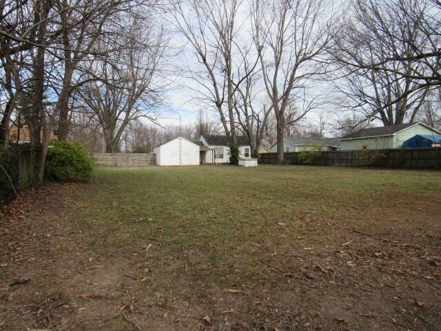 2738 W Latoka Street, Springfield, MO 65807