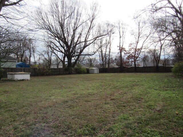 2738 W Latoka Street, Springfield, MO 65807