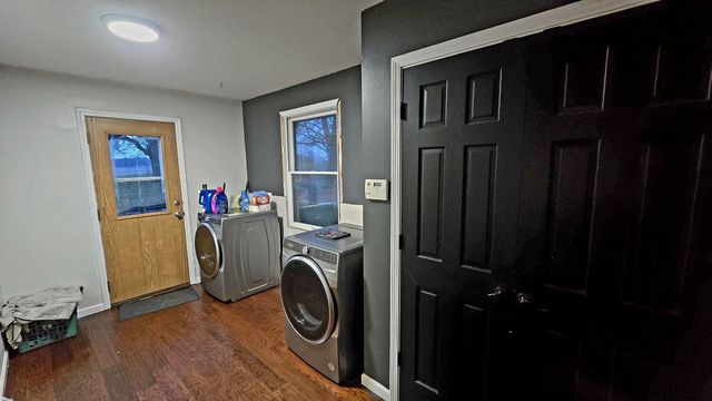 2900 E Spruce Drive, Crete, IL 60417