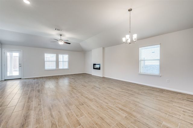 6445 Auburn Dale Road, Pilot Point, TX 76258