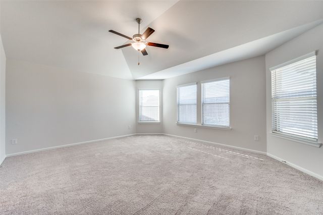 6445 Auburn Dale Road, Pilot Point, TX 76258