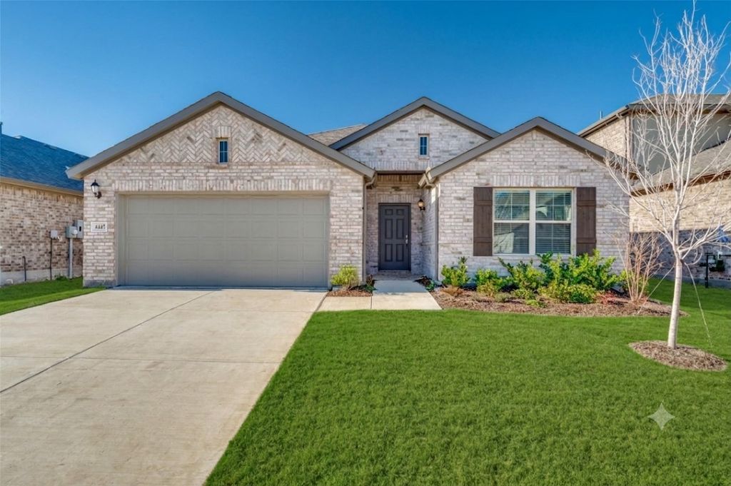 6445 Auburn Dale Road, Pilot Point, TX 76258