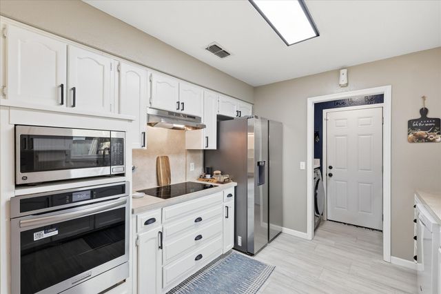 1003 Almond Court, Mansfield, TX 76063