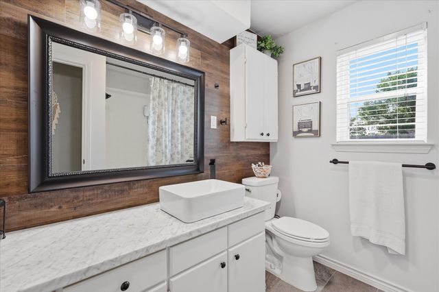1003 Almond Court, Mansfield, TX 76063