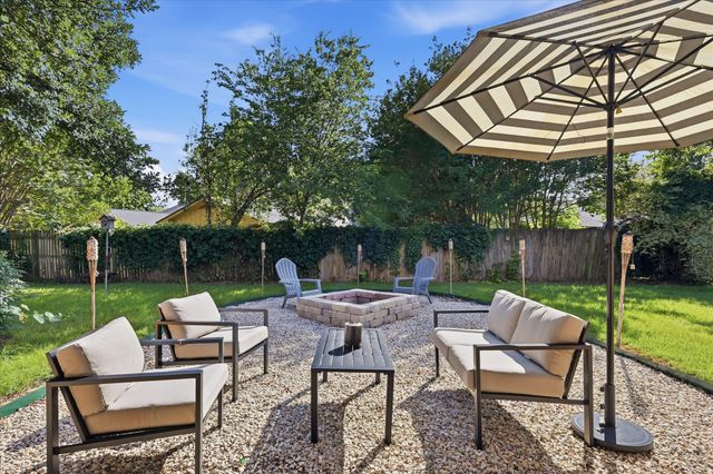 1003 Almond Court, Mansfield, TX 76063