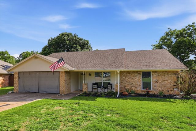 1003 Almond Court, Mansfield, TX 76063
