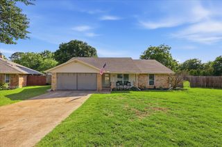1003 Almond Court, Mansfield, TX 76063