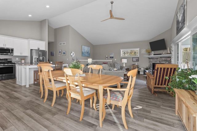 W1143 Lake DRIVE, Genoa City, WI 53128