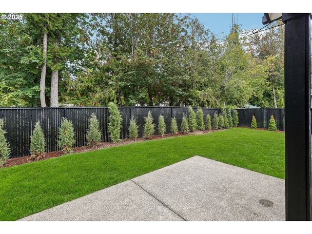 126 ZEPHYR Dr, Silver Lake, WA 98645