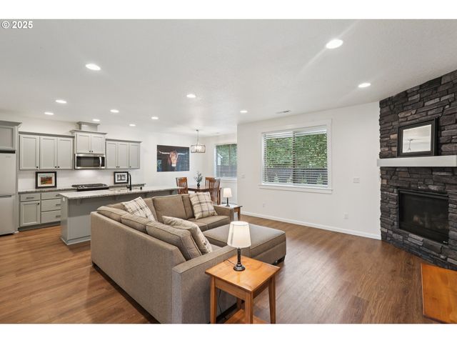 126 ZEPHYR Dr, Silver Lake, WA 98645