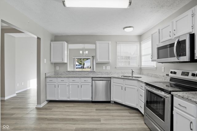 4830 Countrybrook Way, Indianapolis, IN 46254