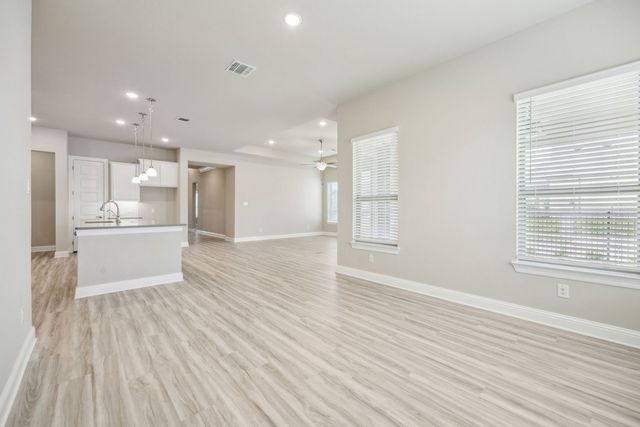 1004 Pearl Crescent Place, Crowley, TX 76036