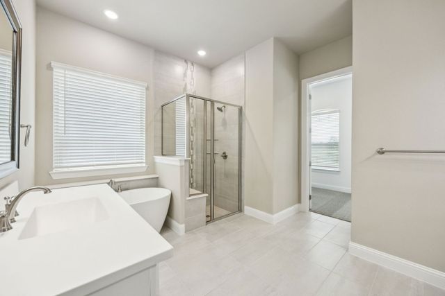 1004 Pearl Crescent Place, Crowley, TX 76036