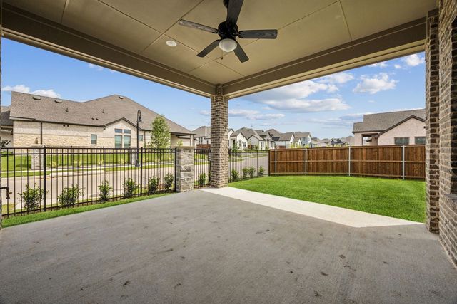 1004 Pearl Crescent Place, Crowley, TX 76036