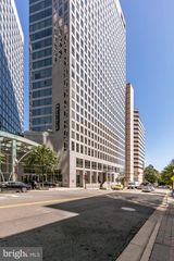 1111 19TH ST N #2007, Arlington, VA 22209