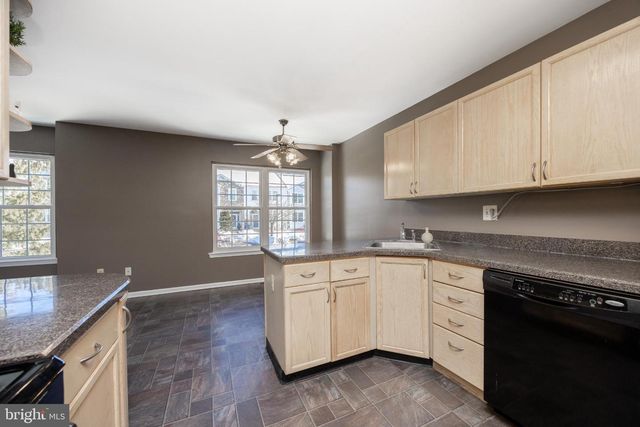 113 YELLOW WOOD CT, Collegeville, PA 19426